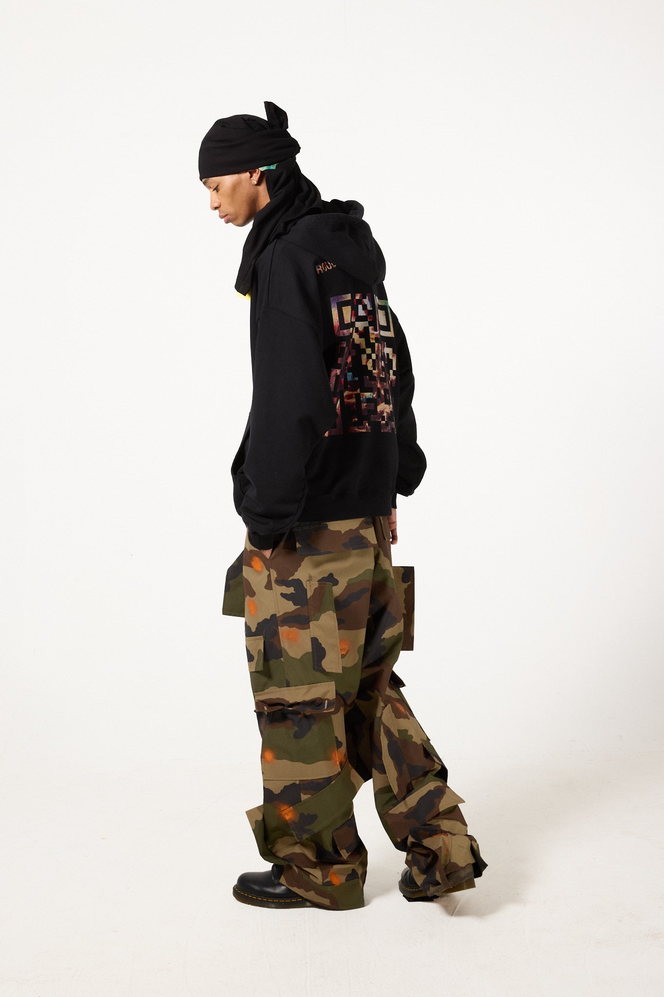 Hoodie noir à manches longues