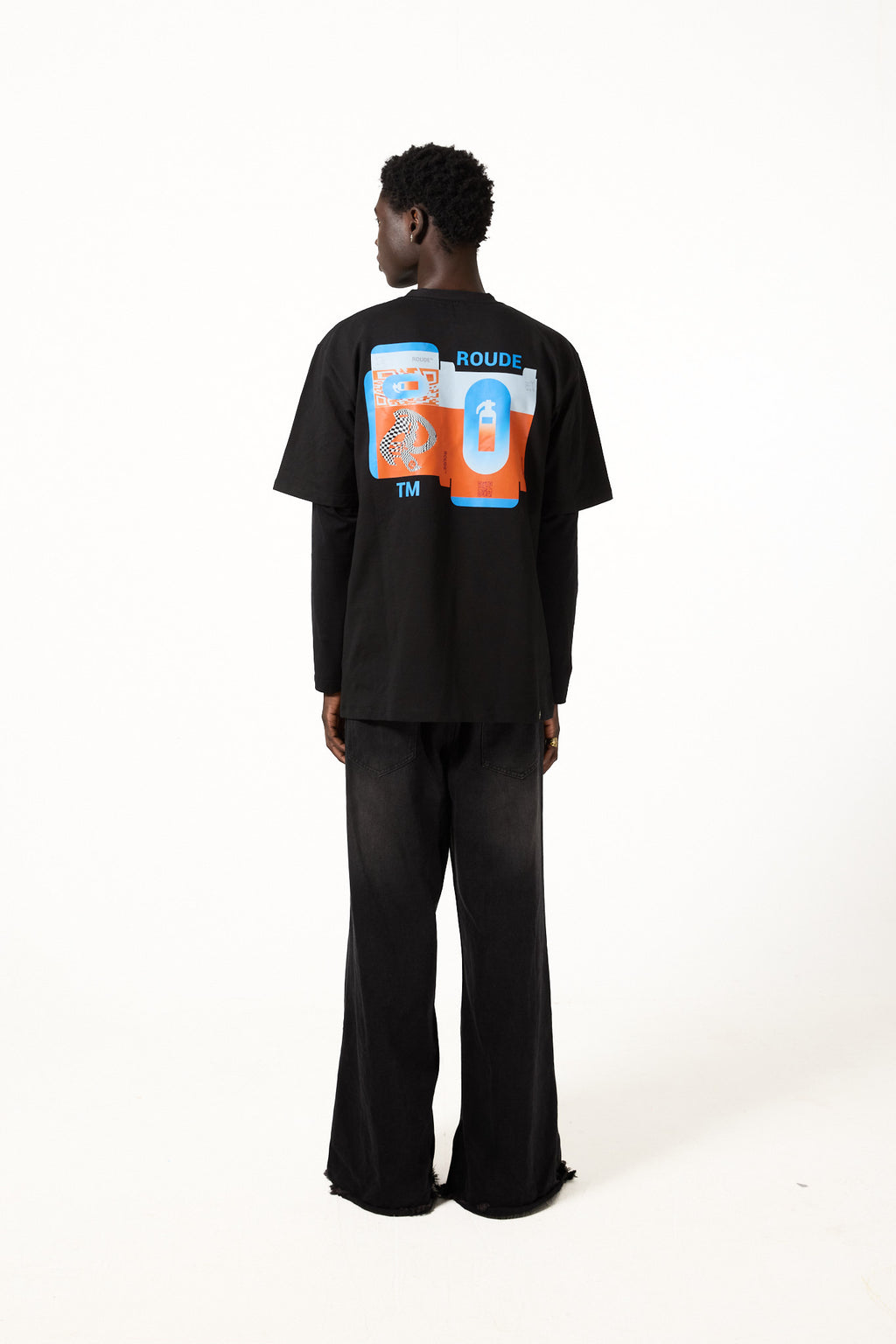 T-shirt noir manches courtes