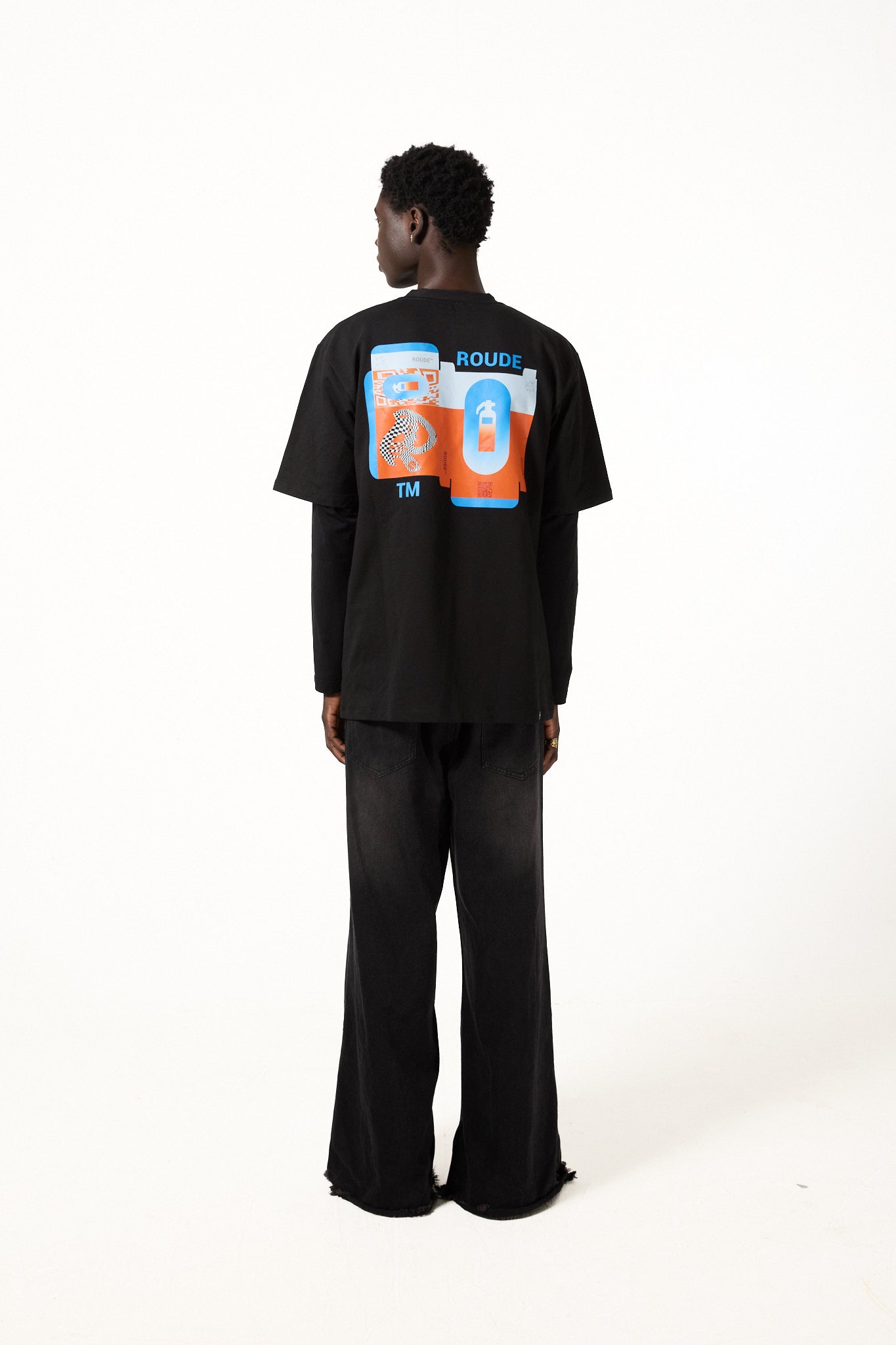 T-shirt noir manches courtes