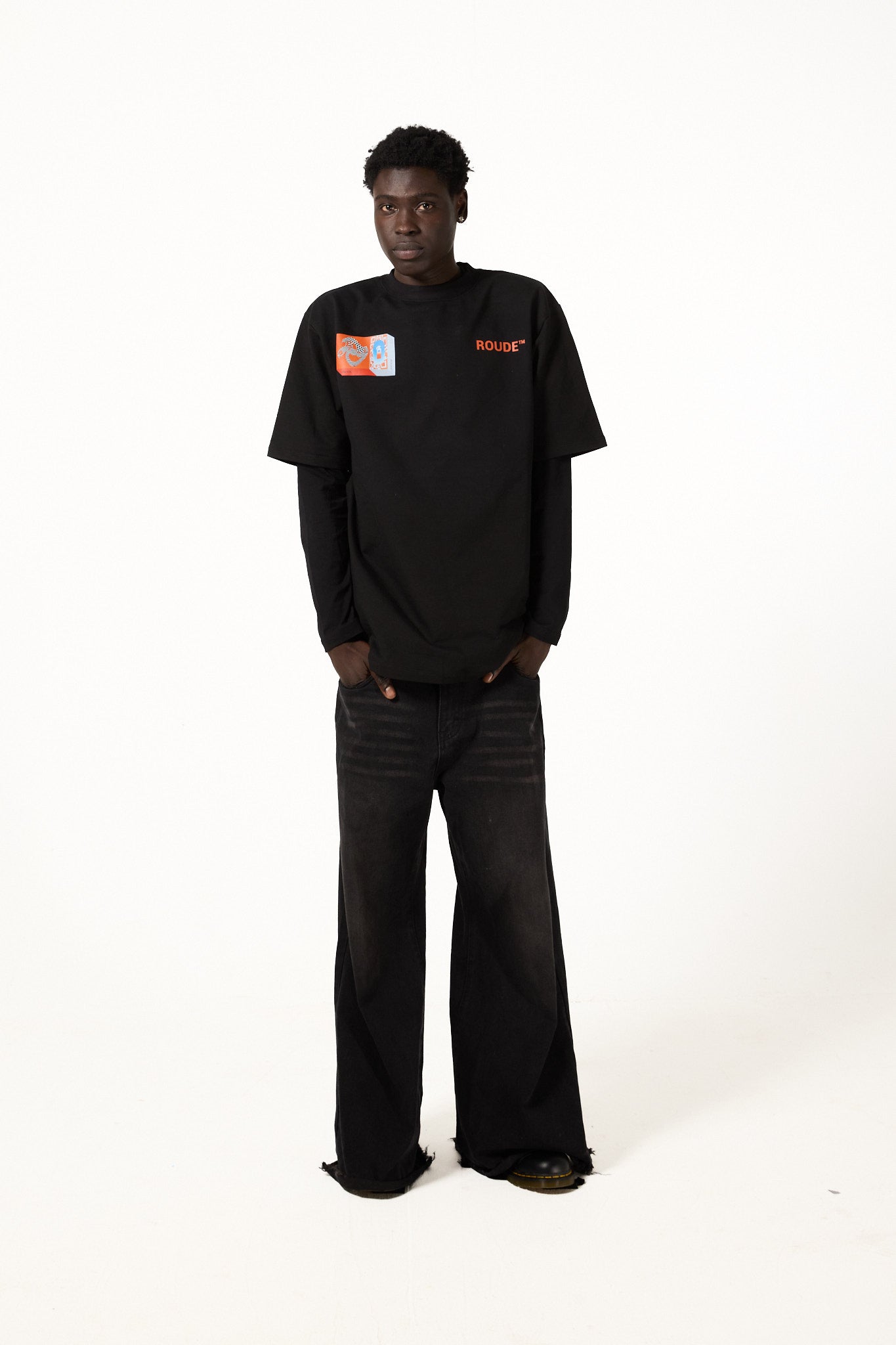 T-shirt noir manches courtes